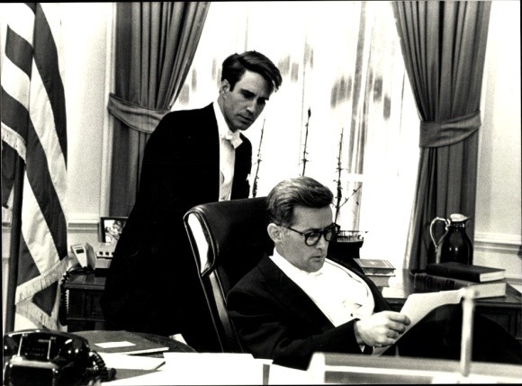 Photo Film Scene Kennedy, Oval Office, Actor Martin Sheen,… – 10629406