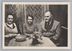 Portrait Woman Man 1939 – Vintage Photo 1930s
