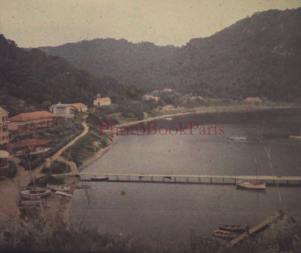 FRANCE Waterfront Village C1910 Photo Autochrome Stereo Plate Vintage