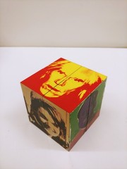 ANDY WARHOL Foundation Visual Arts «Magic Cube» Puzzle C. 2001, On the Wall Prod