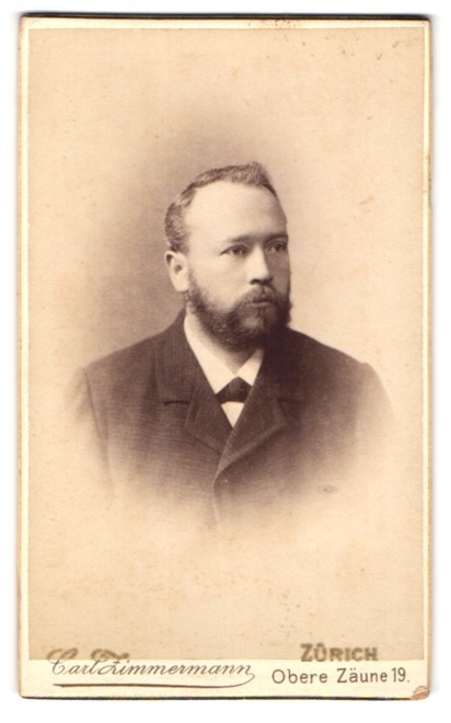 Photograph Carl Zimmermann, Zurich, upper fences 19, handsome gentleman with full ba