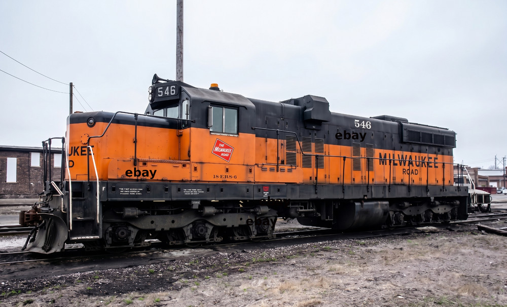 Photo Art Print of Milwaukee Road MILW 546 SD10 at Bensenville IL in 1985