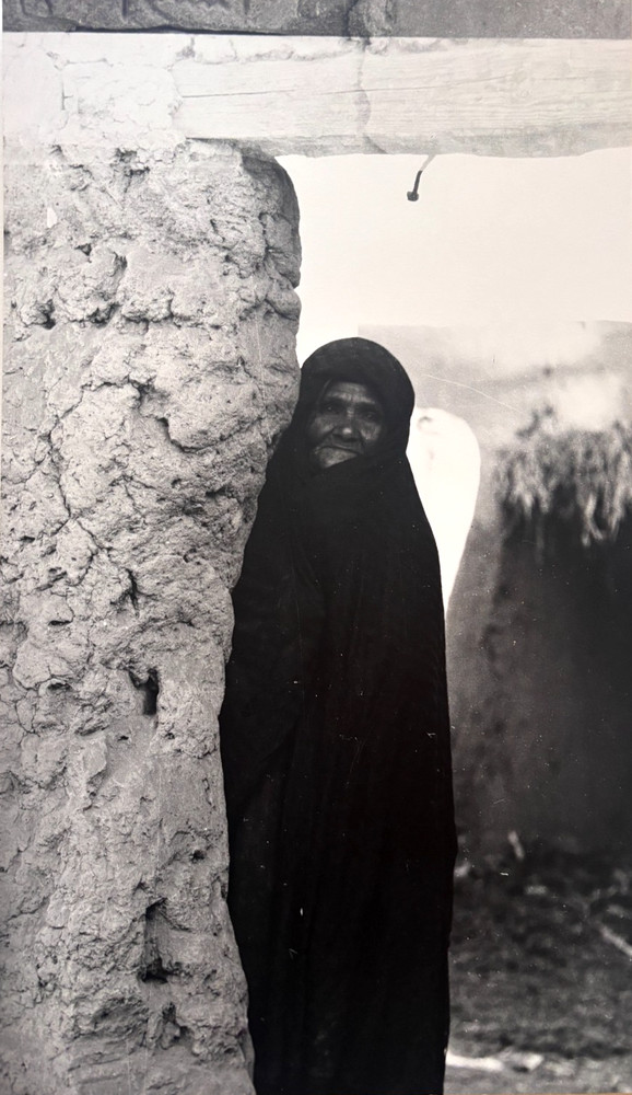 DOROTHEA LANGE «Old Woman, Egypt» 1963 Large Silver Gelatin ex-MoMA Collection