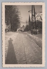Colourful trestle? Claus-Zellerfeld 1949 – Village Street in Winter – Old Photo