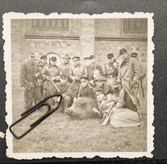 Photo GDR portrait Prenzlau rifle hunter animal men wild boar uniform hat
