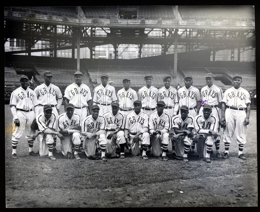 Teenie Harris / 16 x 20 Homestead Grays 1942 team photo signed by Robert Gaston