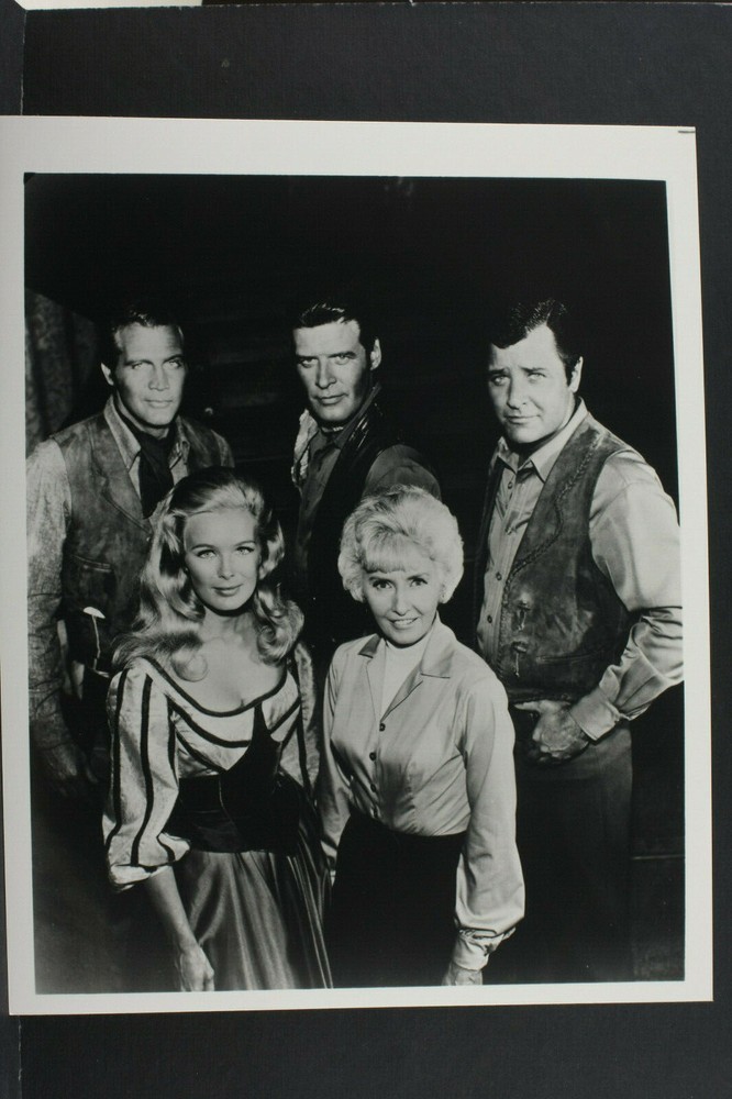 Big Valley TV Cast Photo – Barbar Stanwyck – 8×10″ Photo Print – Vintage L1143E