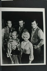 Big Valley TV Cast Photo – Barbar Stanwyck – 8×10″ Photo Print – Vintage L1143E