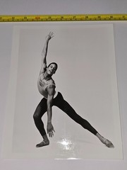 THE JOFFREY BALLET 8×10 HERBERT MIGDOLL PRESS PHOTO TYPE 1 DANCE MALE BLACK VTG