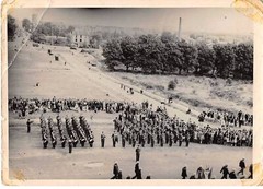 Photography Moi10075 Maisons Laffitte 1947 Defile 18 X 13 Cm In The Condition