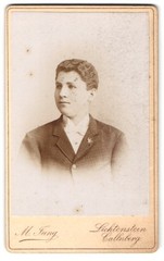 Photograph M. Jung, Lichtentstein-Callnberg, Schulgasse 175, portrait of a young