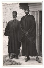 Photograph Israel / Palestine, clergy in traditional clothing