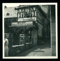 Rüdesheim 1930 – Drosselhof in Drosselgasse – 1930s – Photo 6x6cm