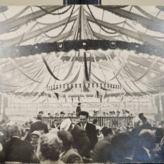 Octoberfest Munich Oktoberfest München 1959 Souvenir Photo Heavy Cardboard
