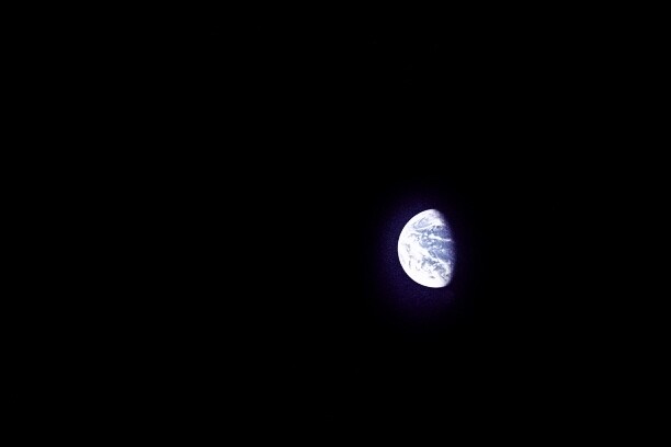 New NASA Photo: Planet Earth from Near the Moon, Apollo 8 Mission – 6 Sizes!