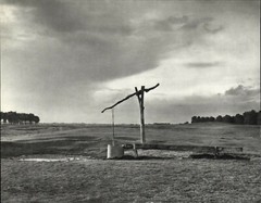 1914 1972 Andre Kertesz Puszta Hungary Landscape Well Art Photo Photogravure