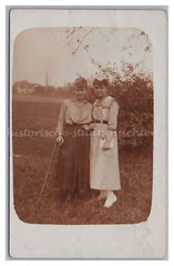 Portrait 2 Women Fashion Leisure – Vintage Photo 1910s