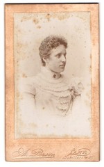 Photograph A. Person, Lahr, Schillerstraße 21, woman in white dress with frizzy