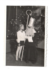 133 66- Photo * Girl with Santa * 1950s-60s