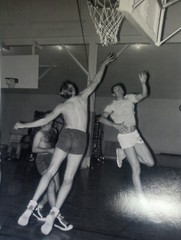 1962 DENVER UNIVERSITY LAW SCHOOL BASKETBALL TEAM GAME ACTION SHOTS by RON HILL