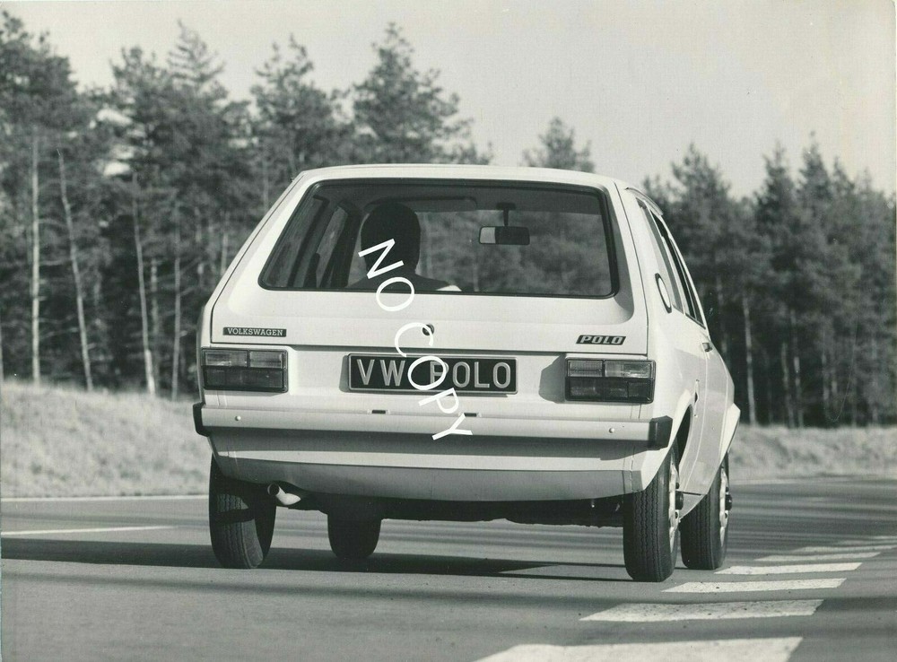 Manufacturer Archive XL Photo 70/80J Automotive Car Vehicle – VW Polo C1.71