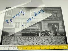1x Photo 15x13cm GDR Bernau near Berlin US QB Chevy in Old Town approx. 1979 11161320
