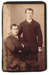 Photograph J. Linck, Winterthur, portrait of two young men in fashionable clothes