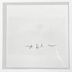 SIGNED Thomas Hoepker Print – Muhammad Ali left fist Chicago skyline. 1966 CHAMP
