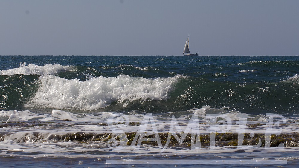 Yacht sailing on the sea waves surf nature Marine Art Picture Photo Print