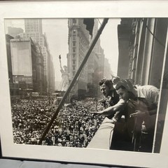 TIMES SQUARE 1945 V-J DAY CELEBRATION EXCLUSIVE PRINT BY “RUTH ORKIN”