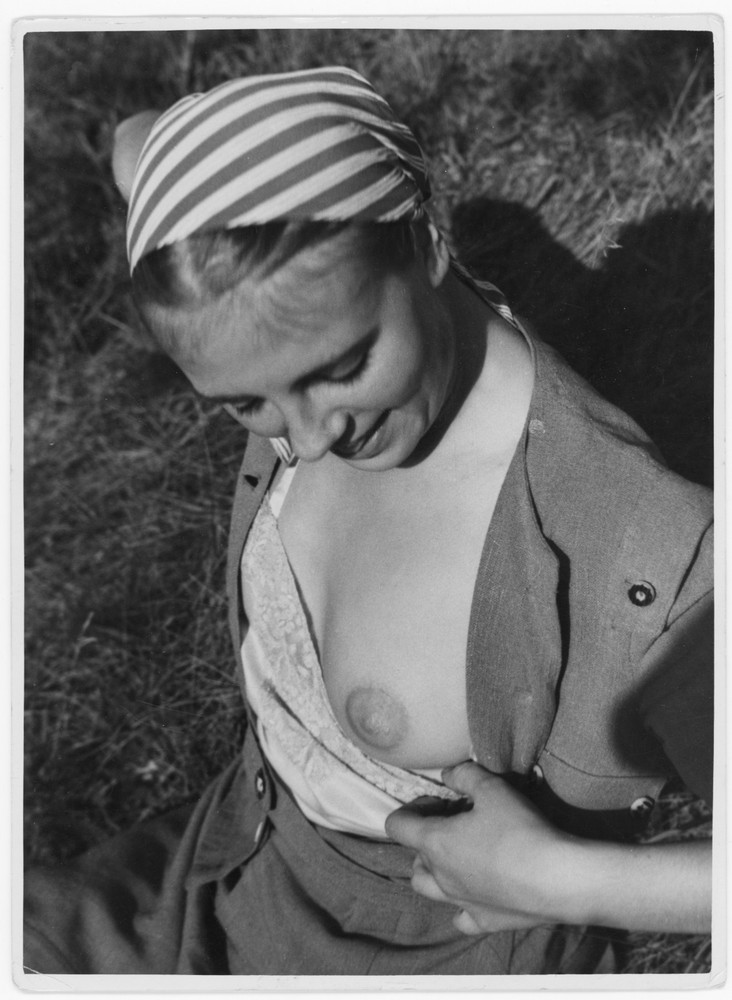 HEINZ VON PERCKHAMMER Young Woman Nude Exposed Bosom Nude Vintage 1930 – XXL