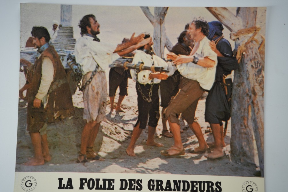 Photo Cinema Lobby Cards The Madness Of Greatness 22X28Cm 1970 Yves Montand