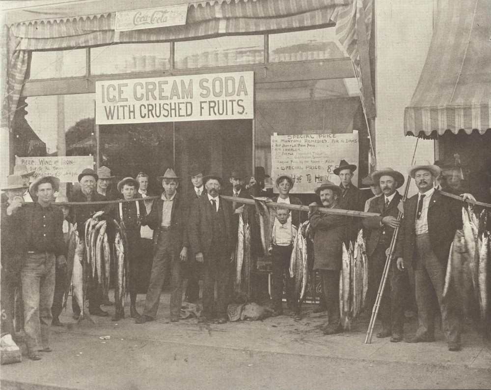 WESTERN Street Scene ICE CREAM SODA Men Fish VINTAGE Photo Print 764 11″ x 14″