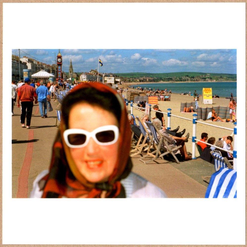 SIGNED MARTIN PARR WEYMOUTH ENGLAND 2000 FROM THE SERIES LIFE’S BEACH LTD 6 x 6