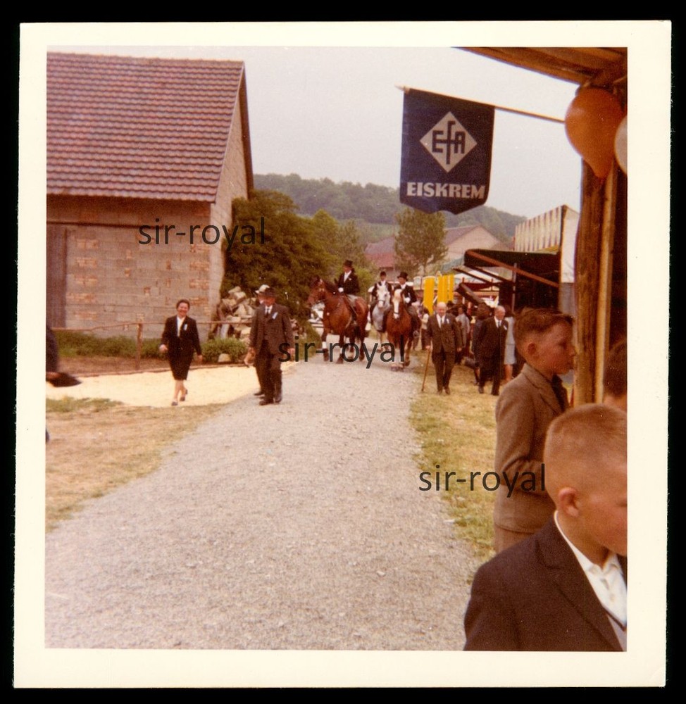 EFA Ice Cream Advertising Advertising Ice Cream – Photo 9x9cm