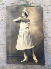 Vintage 1920’s Flapper School Girl Glamour Photo Ballet Dance Studio Jazz Age