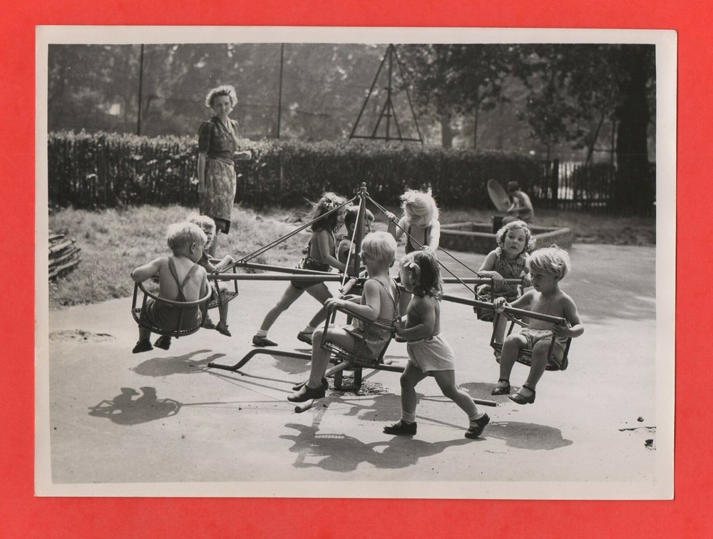 Original Photograph – St Leonards Nursery – United Kingdom