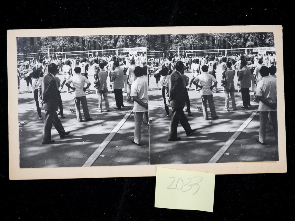 Chinatown NYC Park 9/1985 by Johnson silver print 3D Stereoview