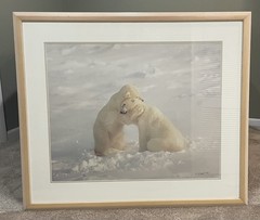 Thomas Mangelsen’s “Bear Hug”. Signed Limited Eddition Print, 792/1500. Framed