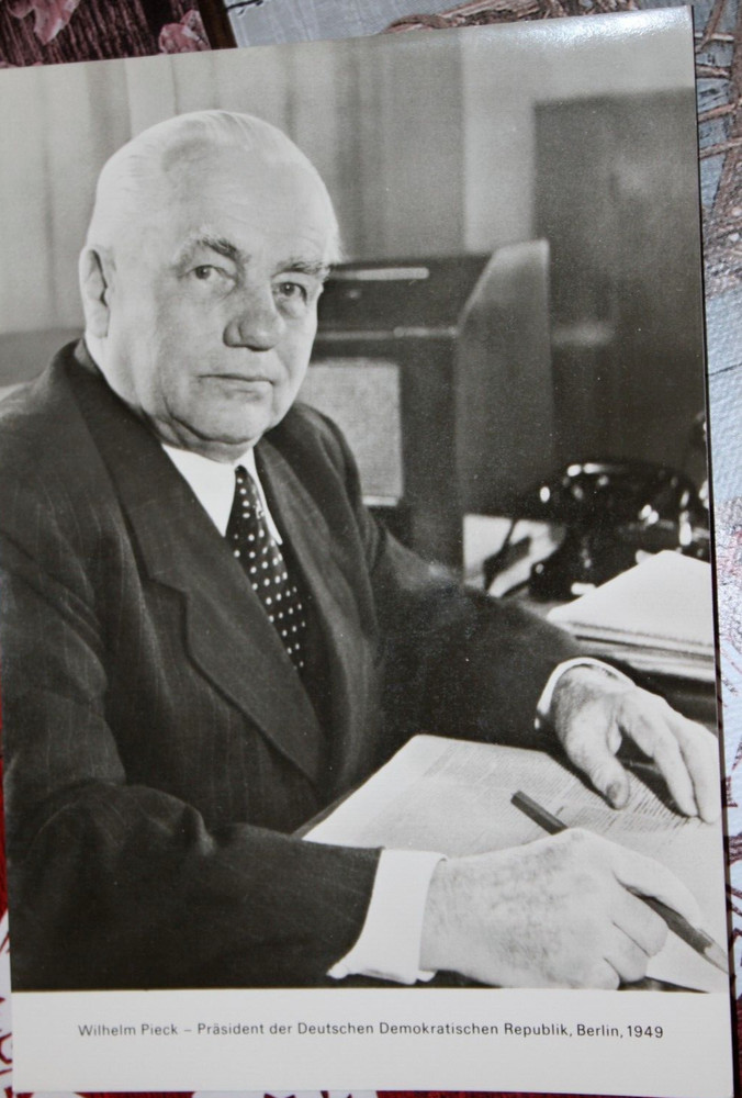 Photo Wilhelm Pieck 1949 President GDR 1974 NVA Educational Material 15x21cm X1