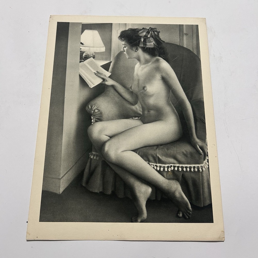 Vintage 20th Century Female Art Nude Photography Print BN Reading 20×30