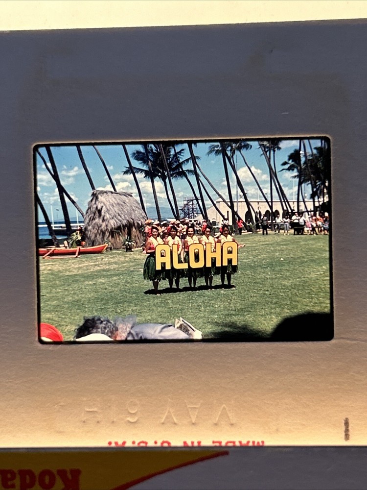 Kodachrome Lot Of 40 Vintage 1960s Worldwide Family Vacation Amateur 35mm Slides