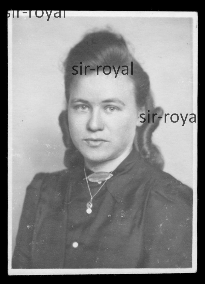 Brunswick 1930s – Pretty Woman – Passport Photo Passport Photo – Photo 5x8cm