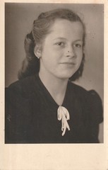 Photo postcard beautiful girl portrait snapshot 1950s