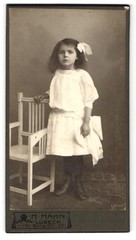 Photography H. Hahn, Lübeck, size Burg-Str. 33, young girl in white dress mi