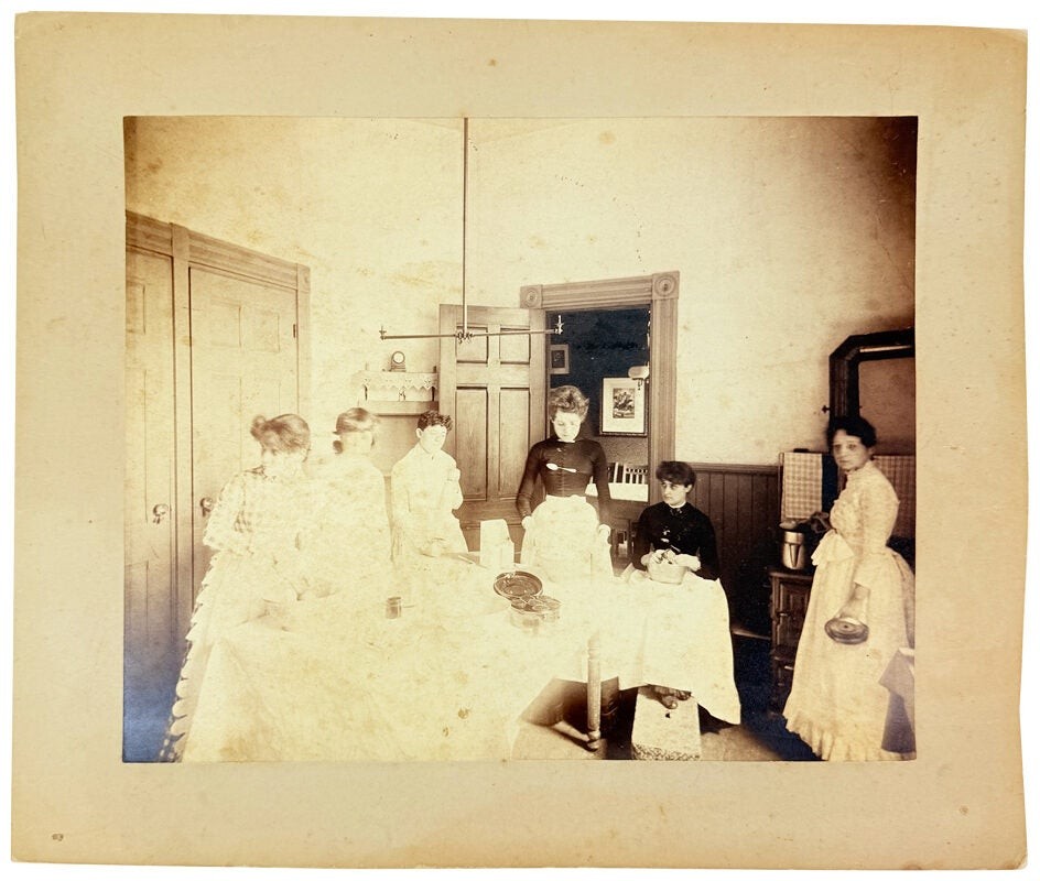 McCormick, photographer / Albumen Photograph of the Lasell Cooking Class / 1885