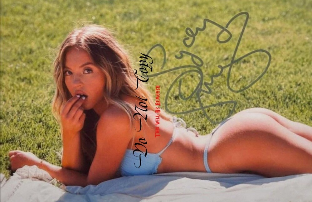 Sydney Sweeney Autographed/Signed Photo REPRINTS 11″X17″