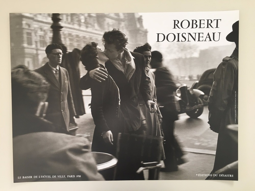 ROBERT DOISNEAU,LE BAISER,1950,RARE AUTHENTIC 1980’s ART PRINT, LAST ONE!!