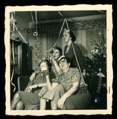 Pretty Party Mice Have The Lights On New Year’s Eve – 1950s 1960s – Photo 6x6cm