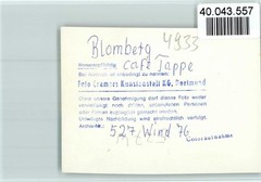 40043557 – 4933 Blomberg Cafe Cardboard